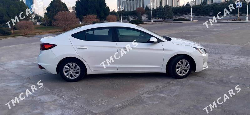 Hyundai Elantra 2019 - 188 000 TMT - Мир 6 - img 3