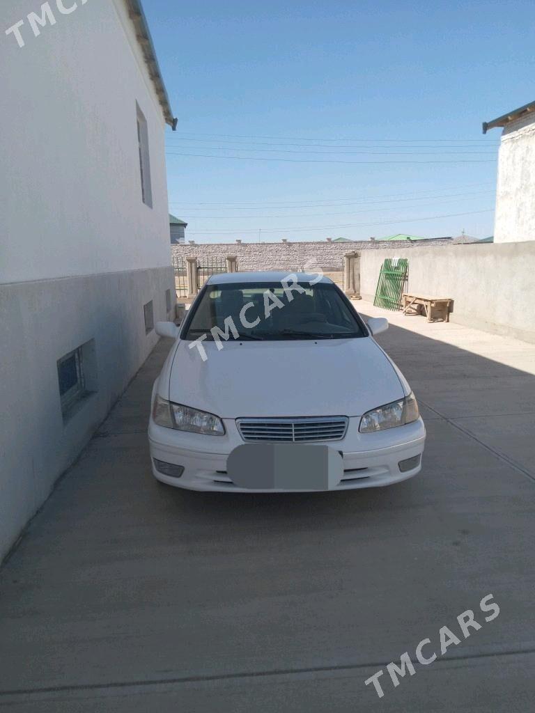 Toyota Camry 2000 - 130 000 TMT - Губадаг - img 3