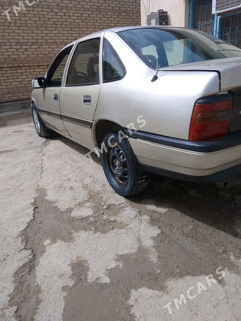 Opel Vectra 1991 - 21 000 TMT - Wekilbazar - img 3