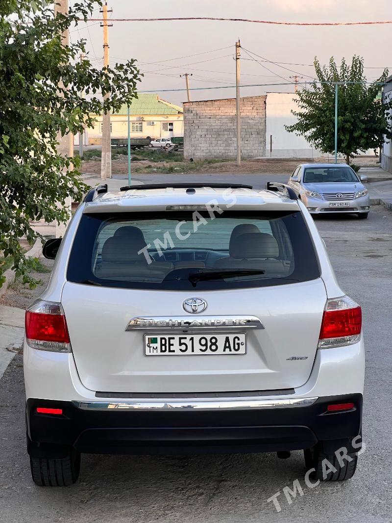 Toyota Highlander 2011 - 330 000 TMT - Aşgabat - img 6