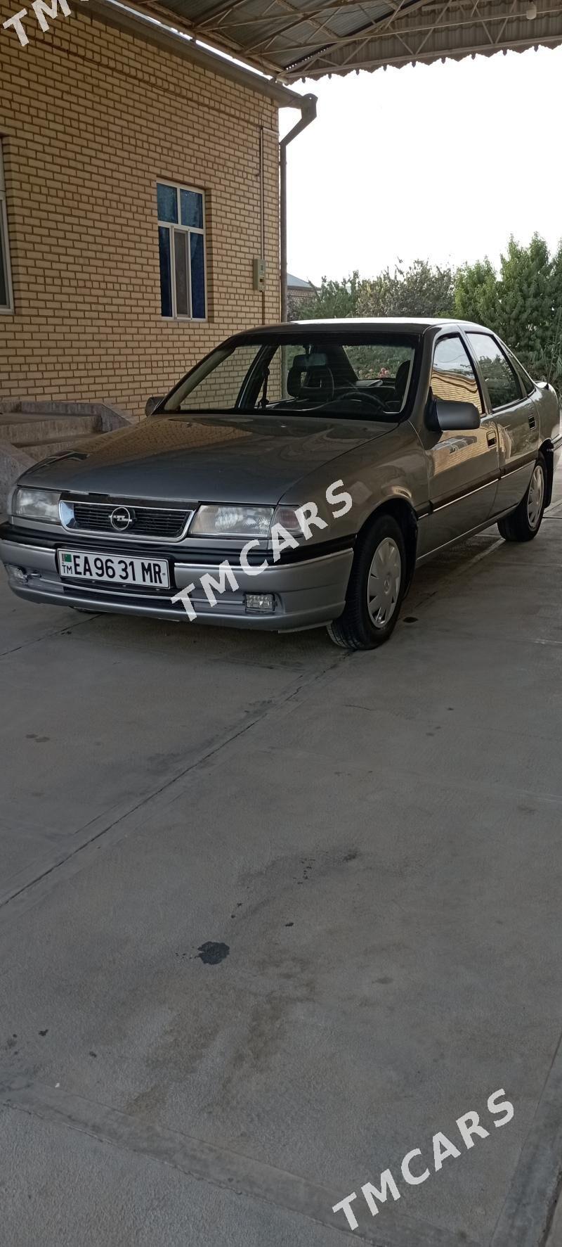 Opel Vectra 1990 - 30 000 TMT - Mary - img 2