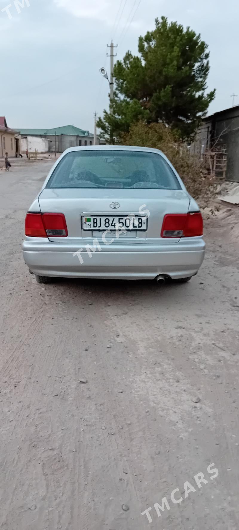 Toyota Vista 1994 - 40 000 TMT - Сакар - img 4