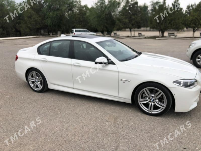 BMW 528 2015 - 400 000 TMT - Анев - img 7