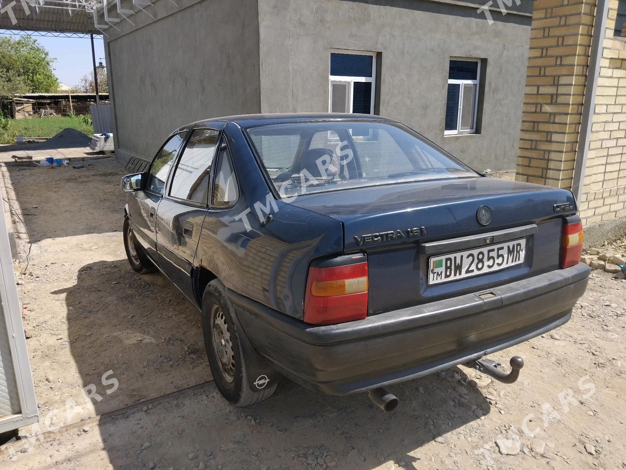 Opel Vectra 1990 - 16 000 TMT - Мургап - img 4