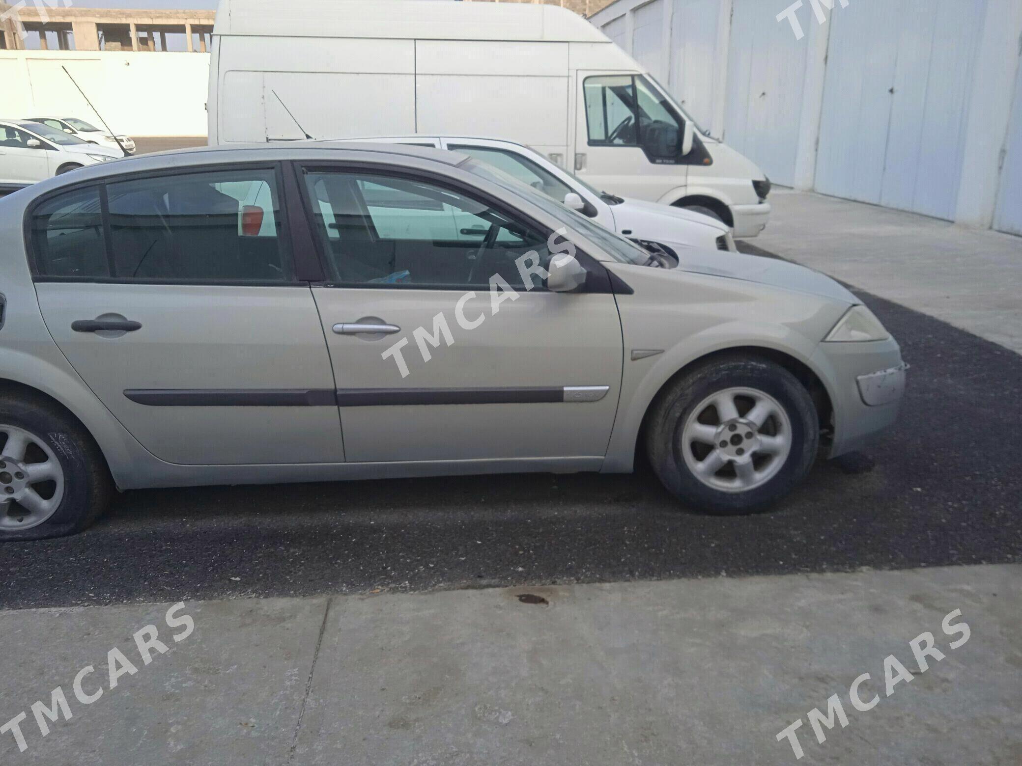 Renault Megane 2 2004 - 21 000 TMT - Bäherden - img 3