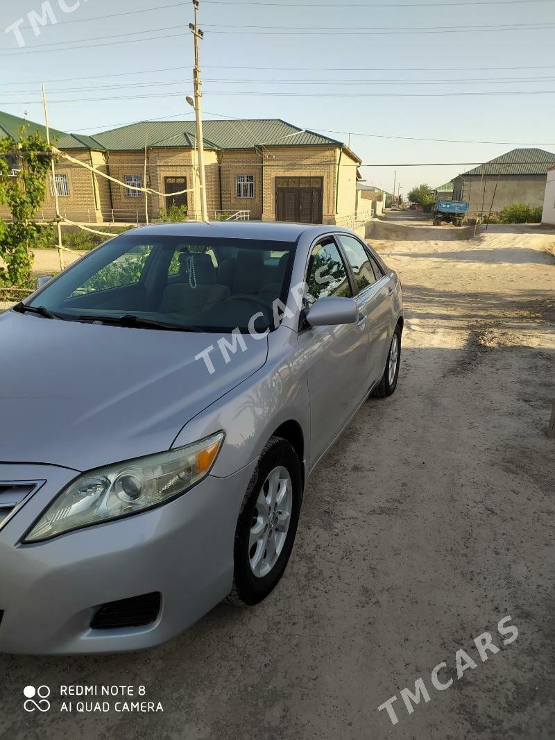 Toyota Camry 2010 - 195 000 TMT - Дашогуз - img 4