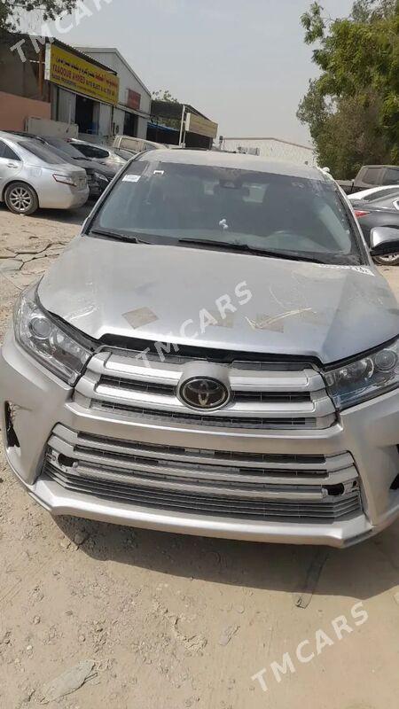 Toyota Highlander 2019 - 190 000 TMT - Мары - img 5