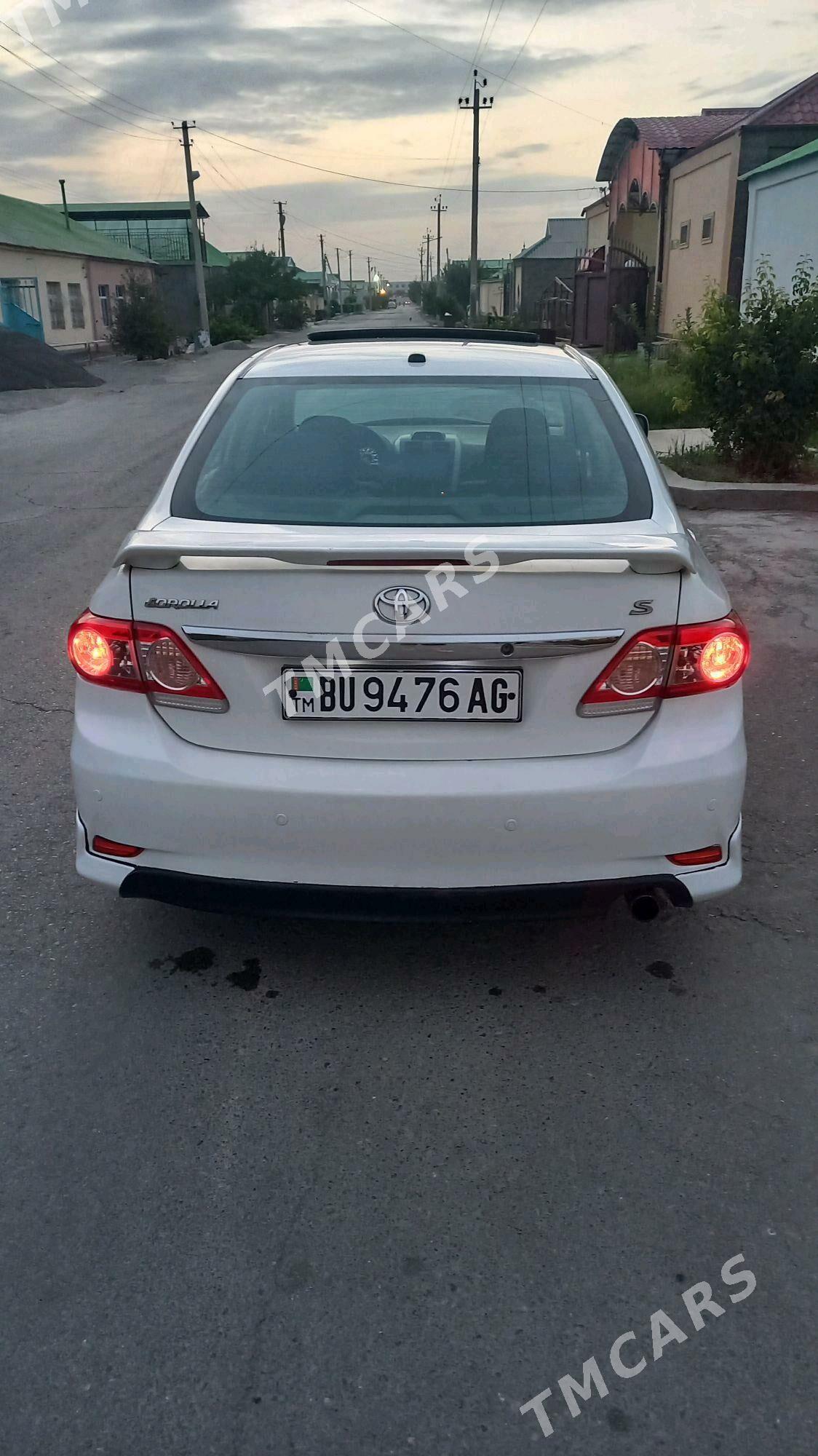 Toyota Corolla 2012 - 160 000 TMT - Бузмеин - img 2