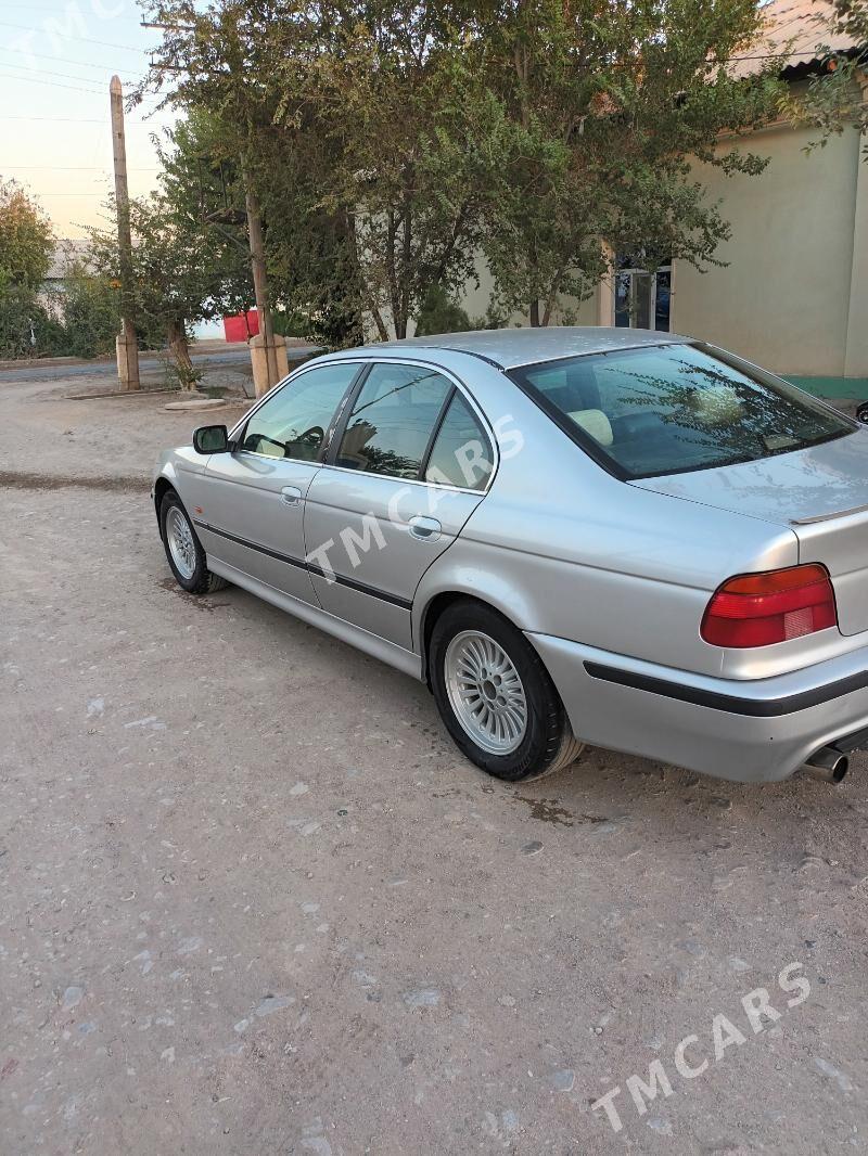 BMW 528 1998 - 70 000 TMT - Köneürgenç - img 4