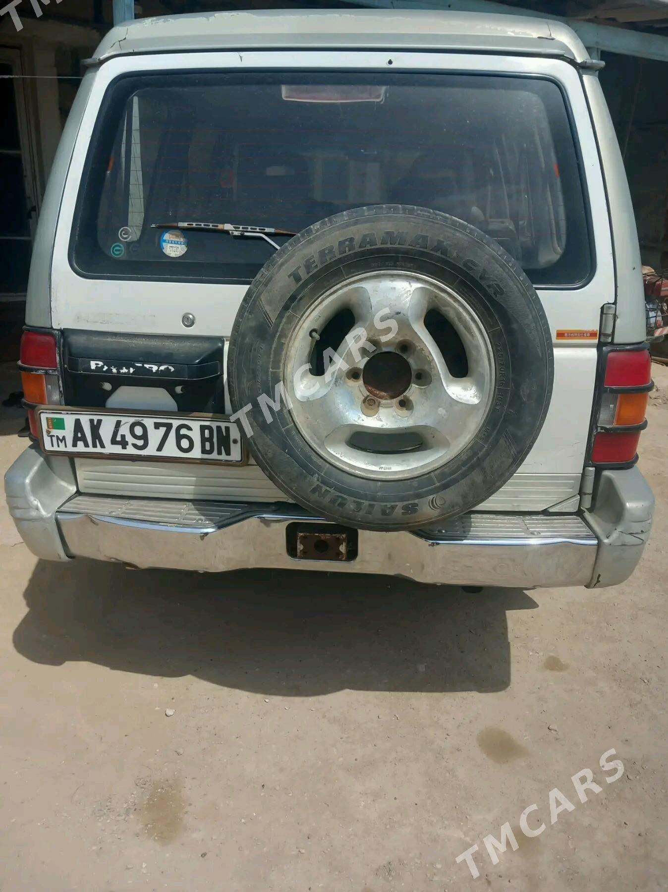 Mitsubishi Pajero 1993 - 30 000 TMT - Этрек - img 4