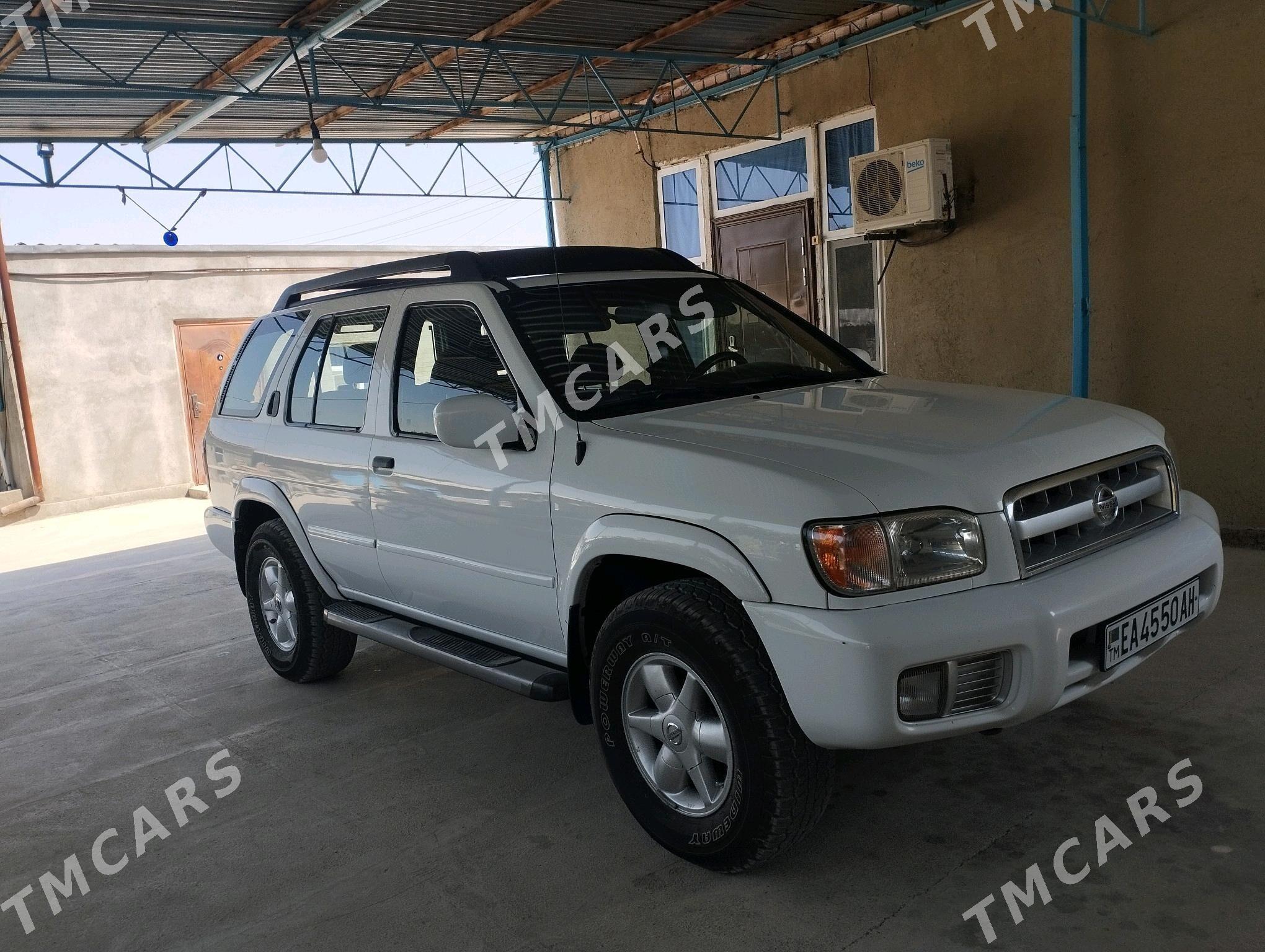 Nissan Pathfinder 2002 - 120 000 TMT - Бахарден - img 2