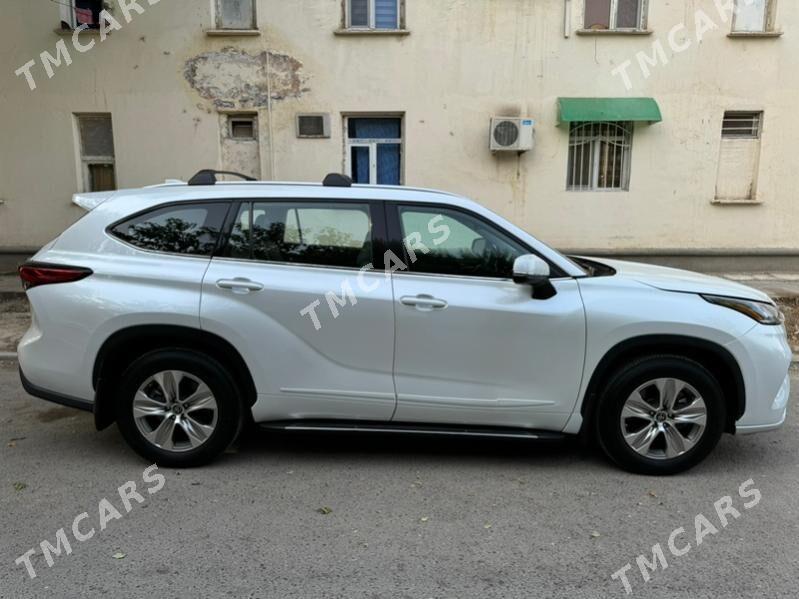 Toyota Highlander 2022 - 640 000 TMT - Aşgabat - img 6