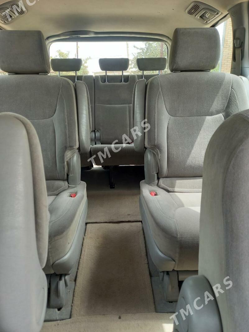 Toyota Sienna 2004 - 140 000 TMT - Сакарчага - img 5