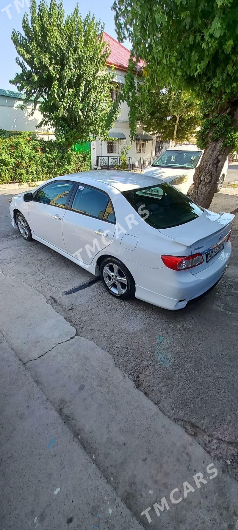 Toyota Corolla 2011 - 155 000 TMT - Aşgabat - img 3