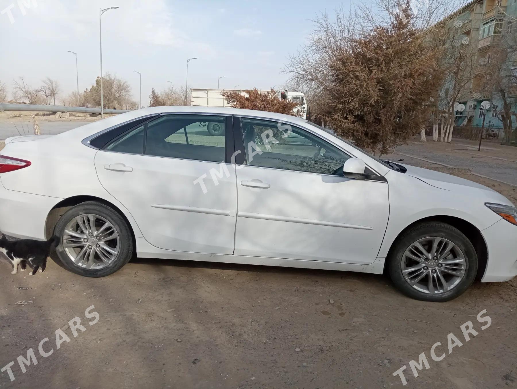 Toyota Camry 2017 - 260 000 TMT - Сейди - img 2