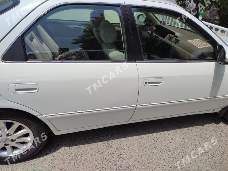 Toyota Camry 2001 - 110 000 TMT - Ашхабад - img 3