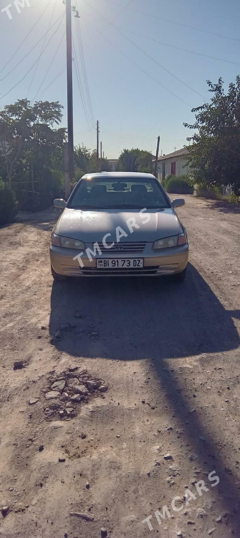 Toyota Camry 1999 - 120 000 TMT - Köneürgenç - img 6