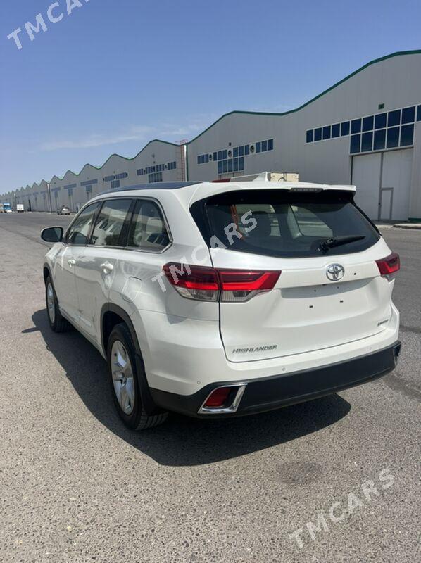 Toyota Highlander 2018 - 510 000 TMT - Aşgabat - img 6