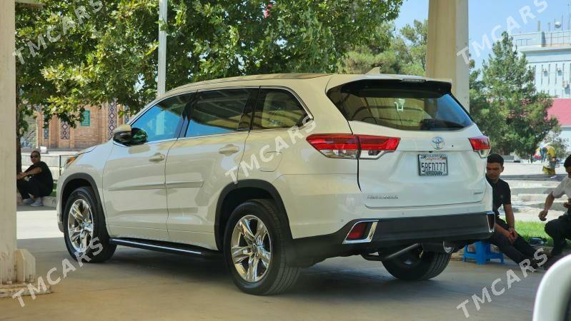 Toyota Highlander 2018 - 480 000 TMT - Aşgabat - img 5