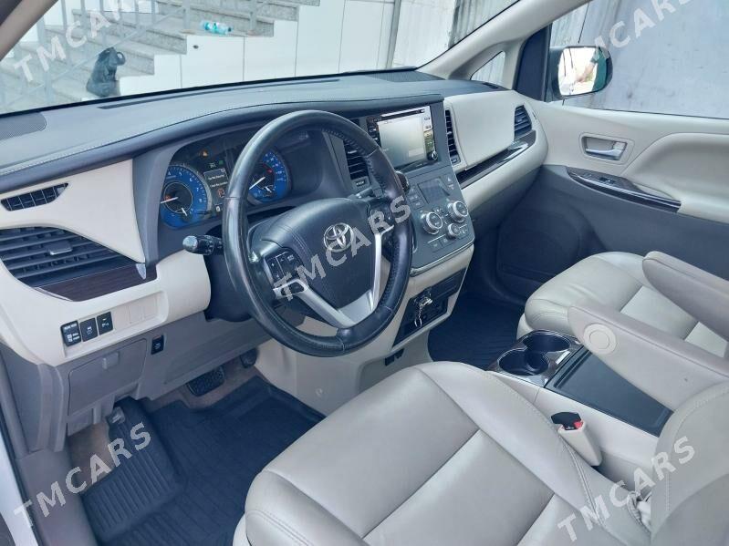 Toyota Sienna 2018 - 565 500 TMT - Ашхабад - img 5