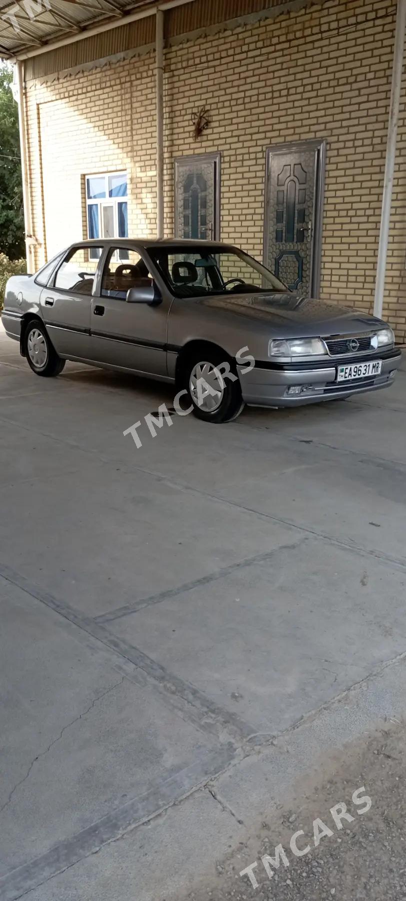 Opel Vectra 1990 - 30 000 TMT - Mary - img 6