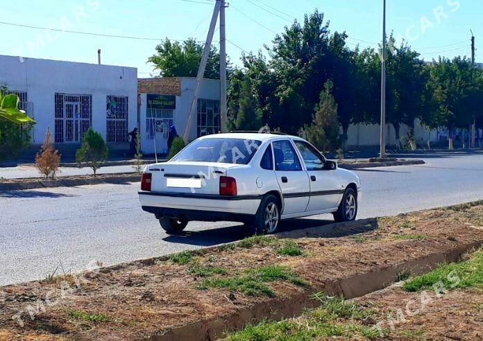 Opel Vectra 1990 - 30 000 TMT - Babadaýhan - img 2