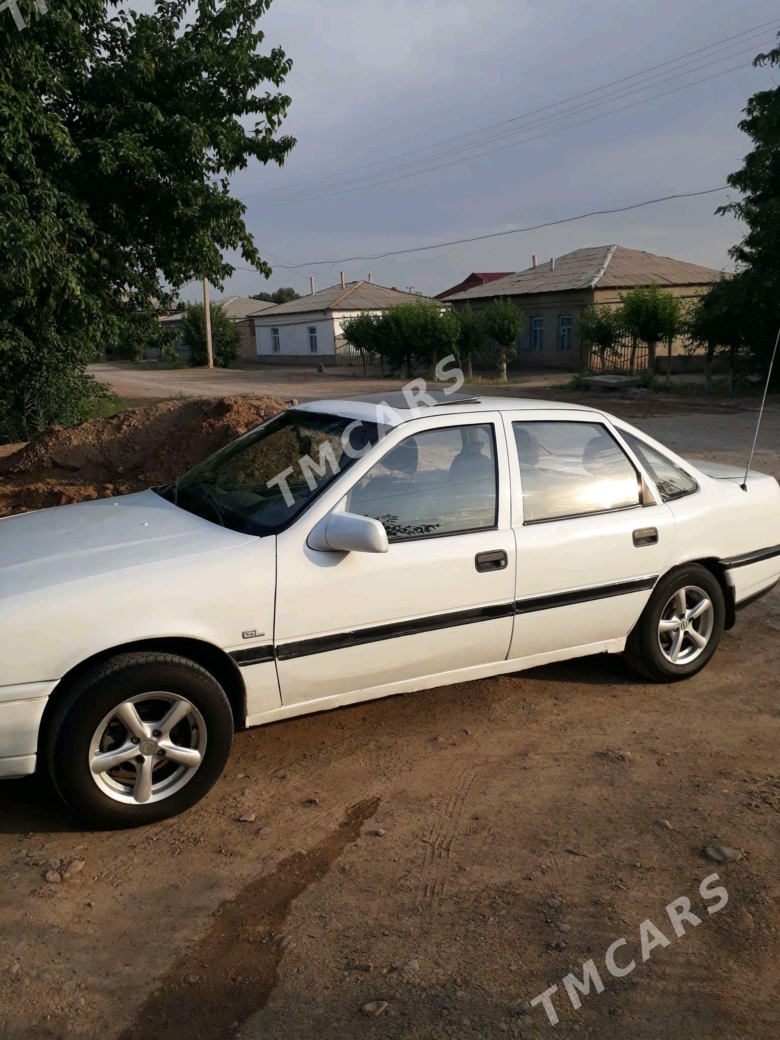 Opel Vectra 1990 - 30 000 TMT - Бабадайхан - img 3