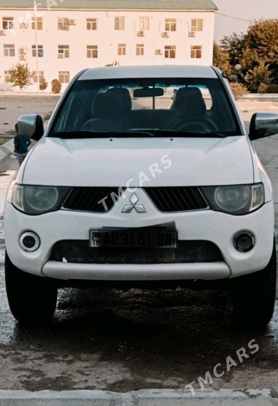 Mitsubishi L200 2008 - 140 000 TMT - Балканабат - img 3