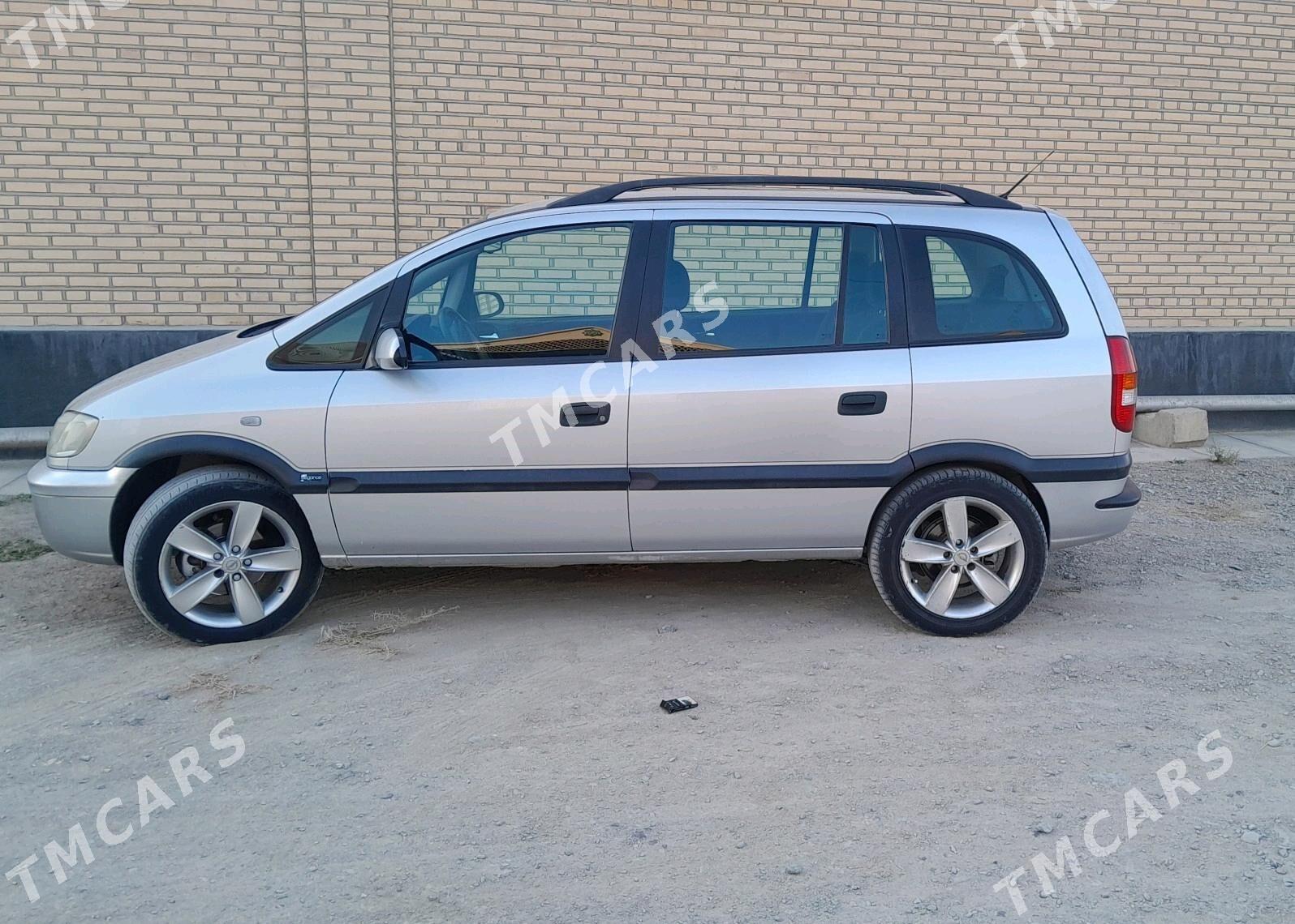 Opel Zafira 2002 - 76 000 TMT - Бахарден - img 3