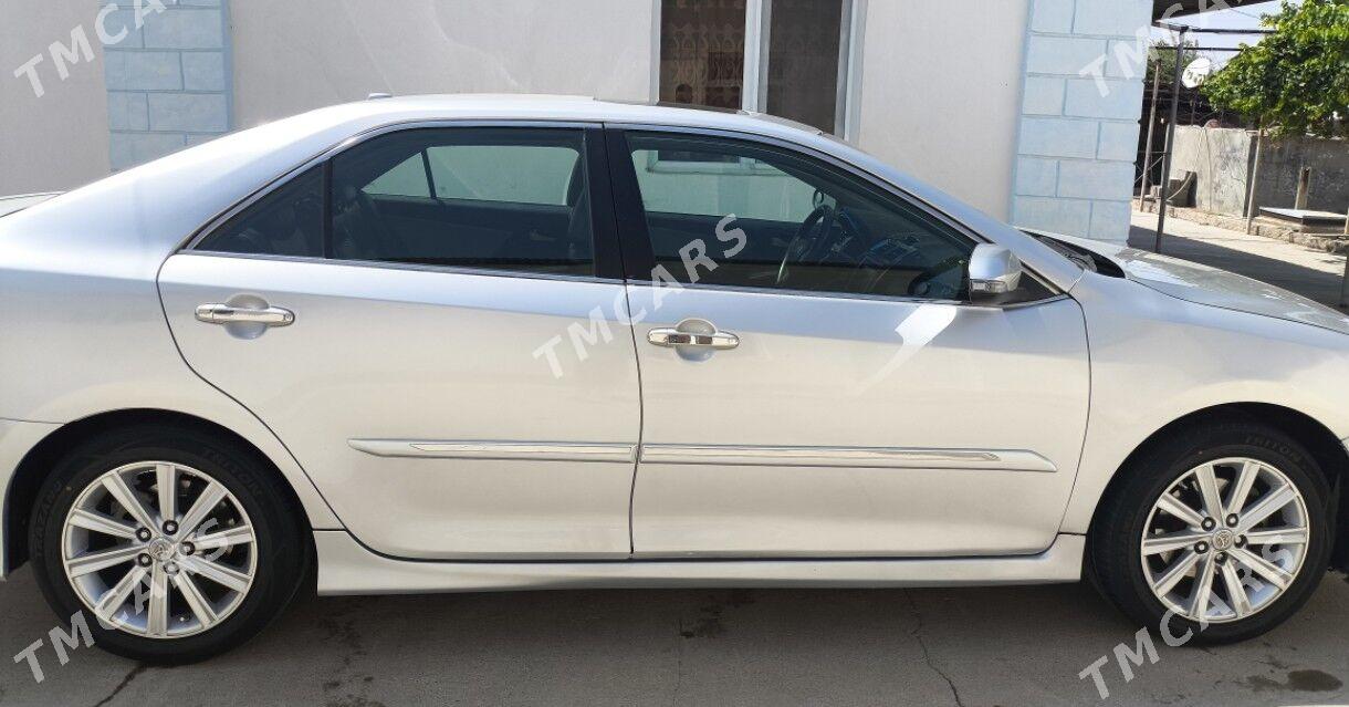 Toyota Camry 2012 - 235 000 TMT - Бузмеин - img 3