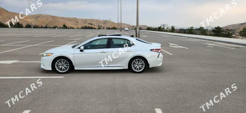 Toyota Camry 2018 - 435 000 TMT - Ашхабад - img 3