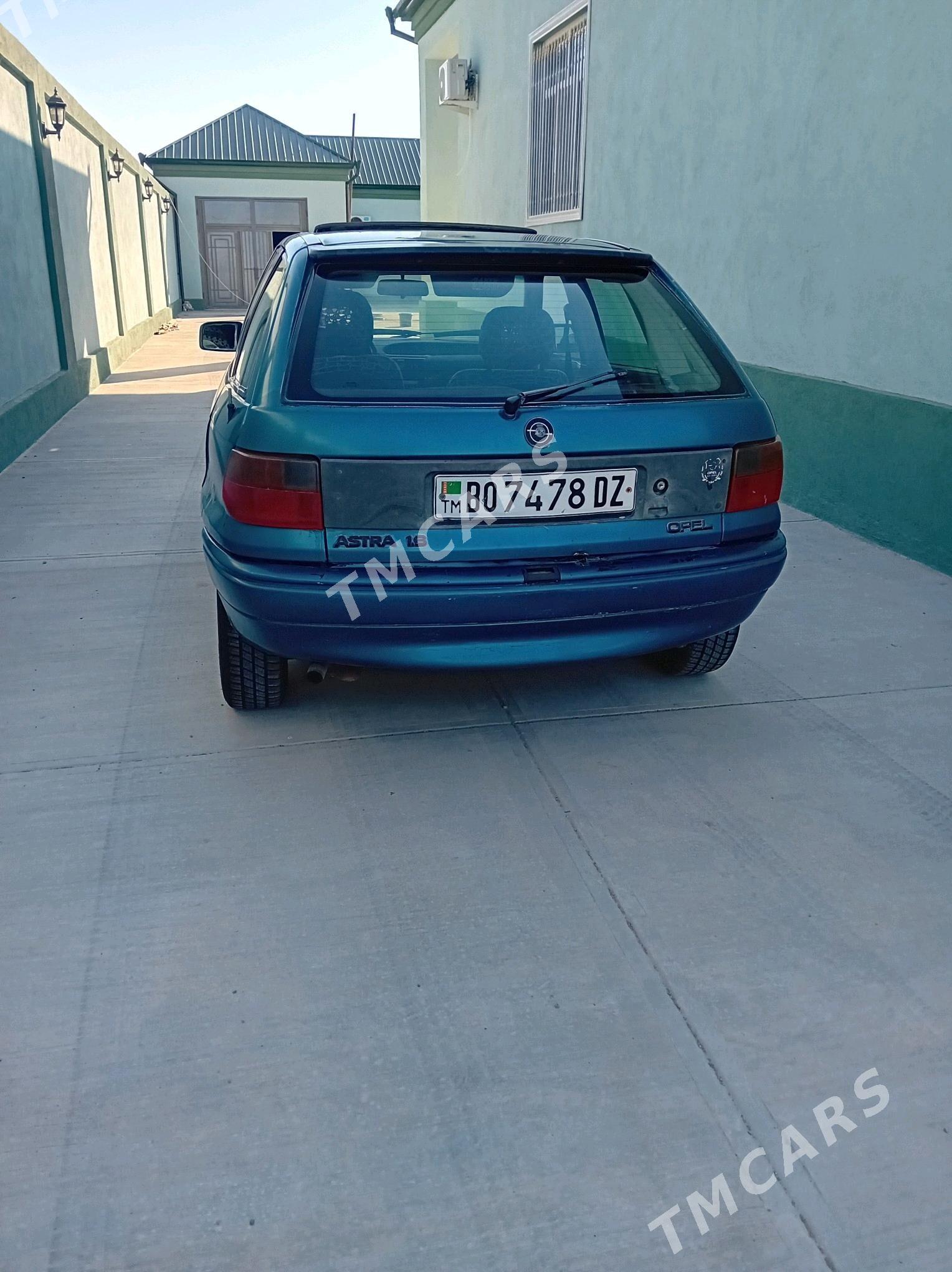 Opel Astra 1993 - 25 000 TMT - Daşoguz - img 3