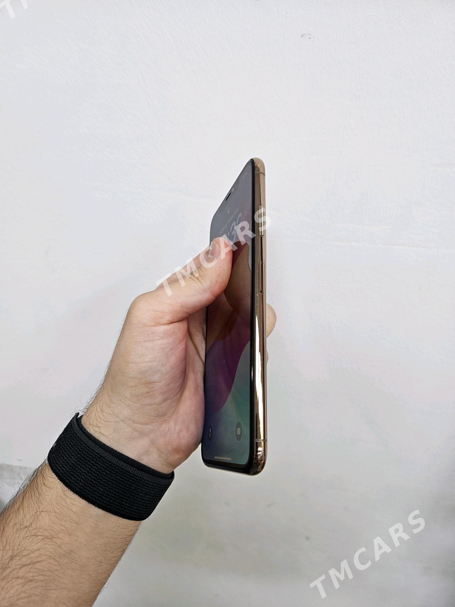 Xs max - Торговый центр "15 лет Независимости" - img 4