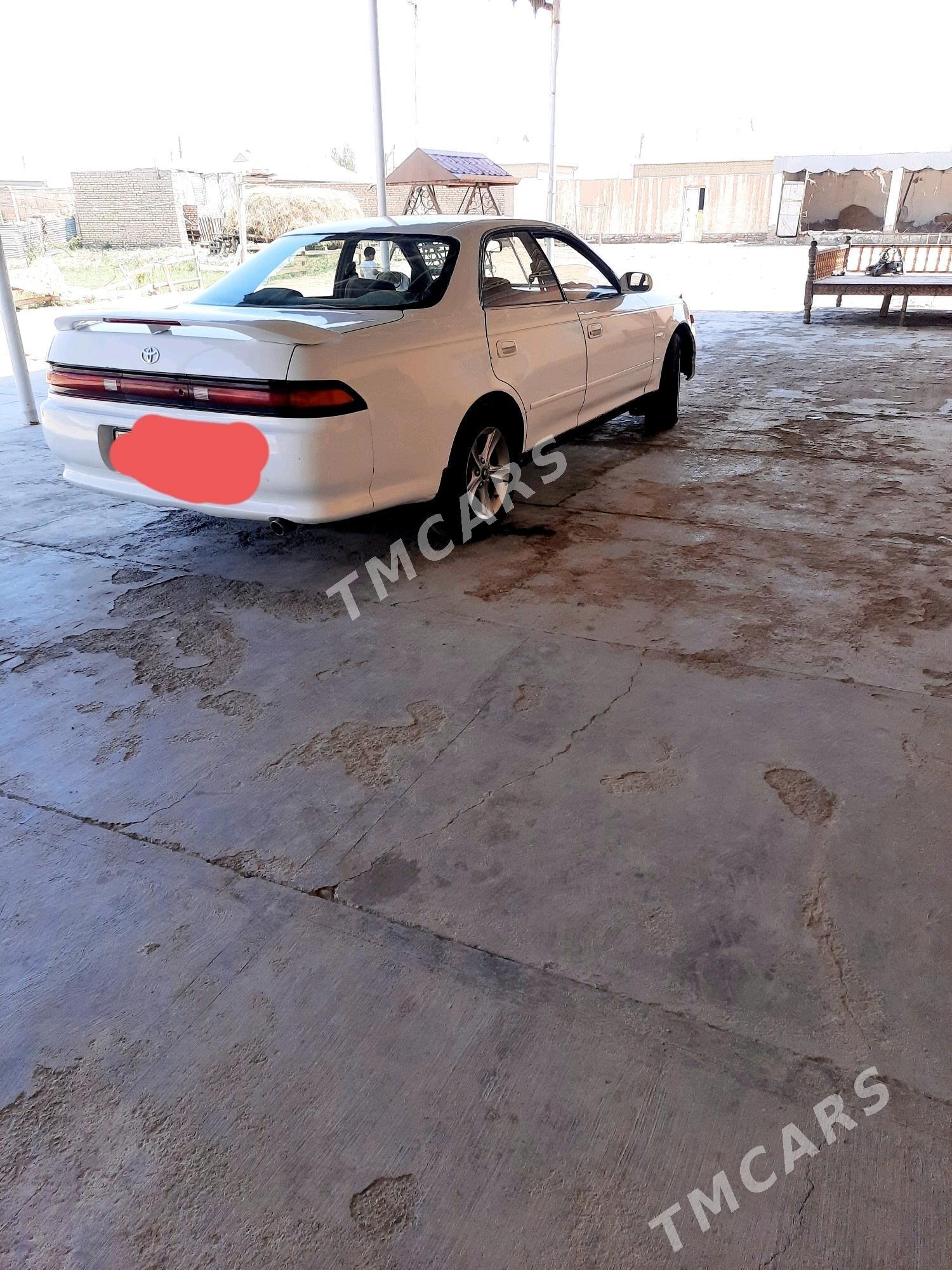 Toyota Mark II 1994 - 45 000 TMT - Байрамали - img 4