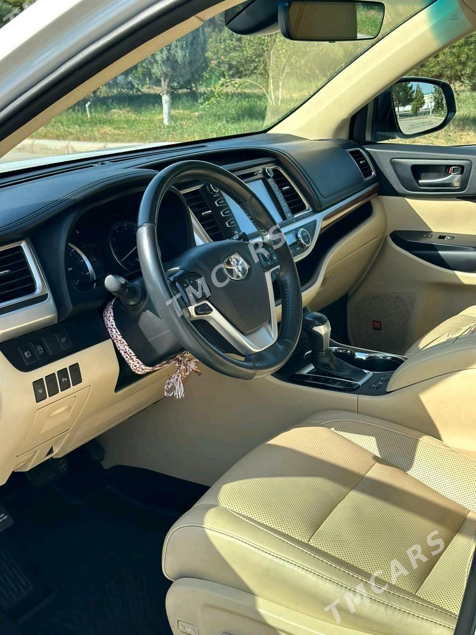 Toyota Highlander 2019 - 490 000 TMT - Мары - img 6