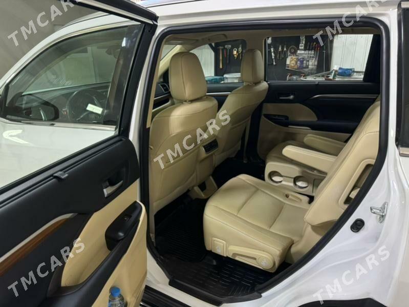 Toyota Highlander 2018 - 560 000 TMT - Aşgabat - img 3