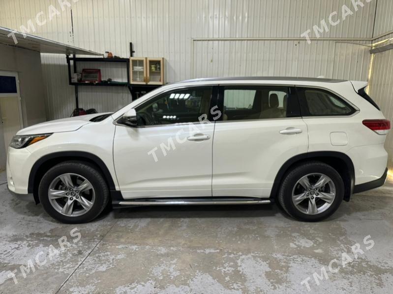 Toyota Highlander 2018 - 560 000 TMT - Ашхабад - img 4