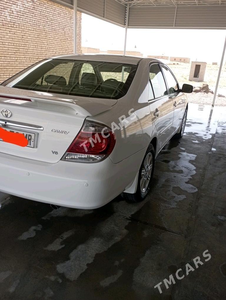 Toyota Camry 2003 - 150 000 TMT - Тагтабазар - img 2