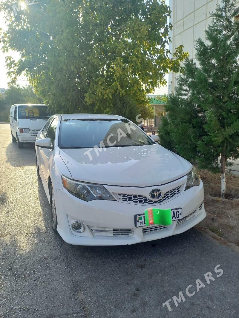 Toyota Camry 2013 - 250 000 TMT - Мир 5 - img 8