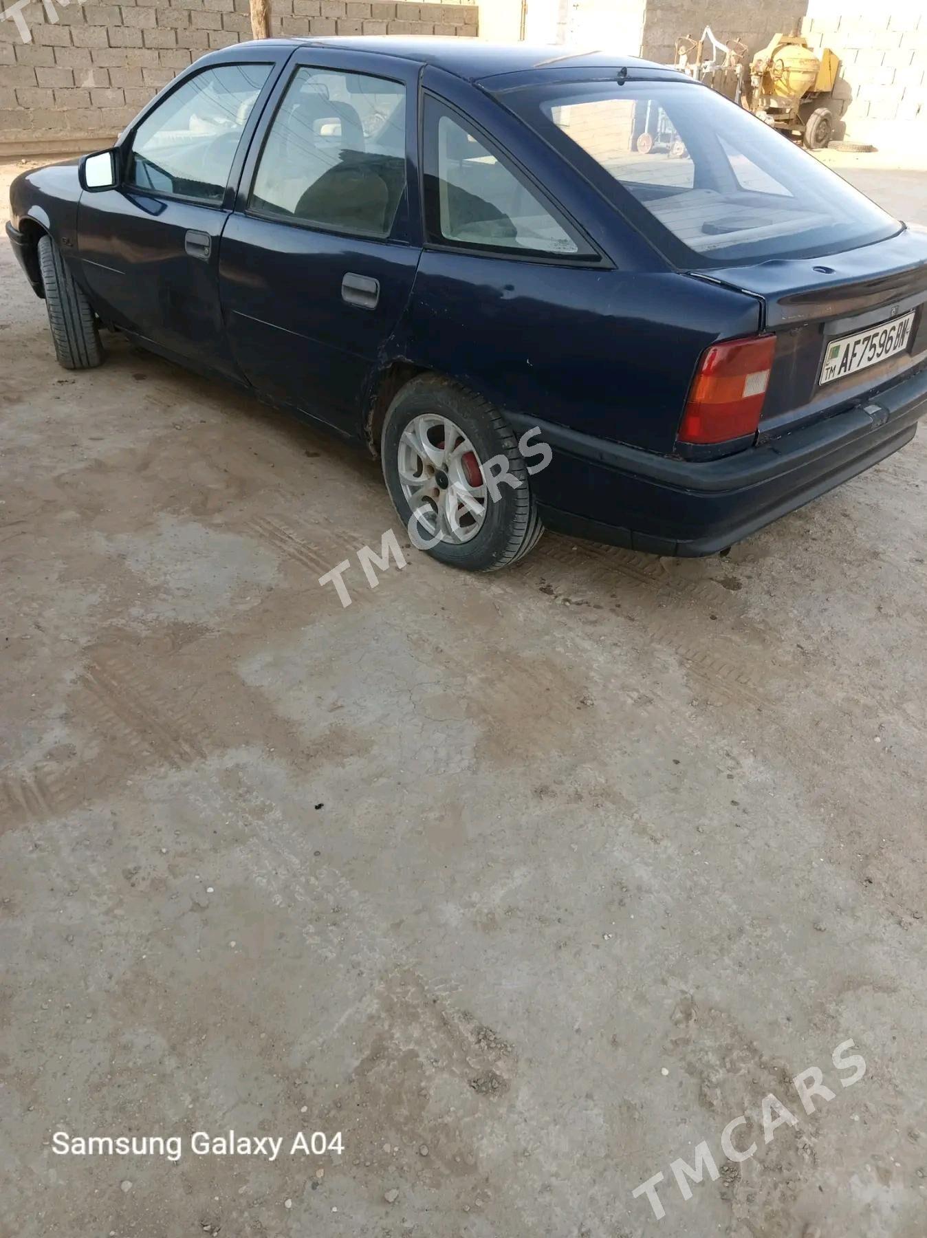 Opel Vectra 1990 - 12 000 TMT - Esenguly - img 2