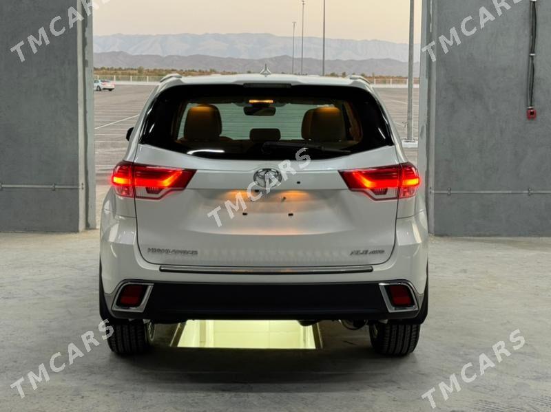 Toyota Highlander 2019 - 655 000 TMT - Ашхабад - img 6