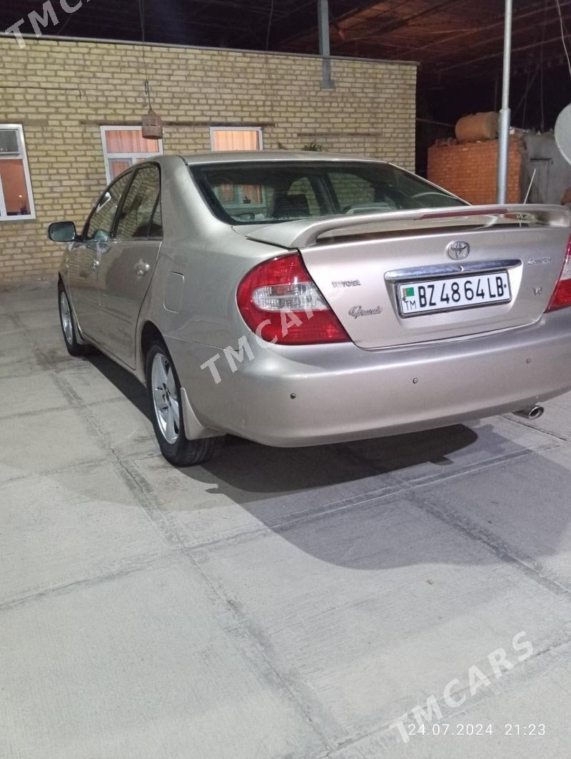 Toyota Camry 2004 - 120 000 TMT - Саят - img 3