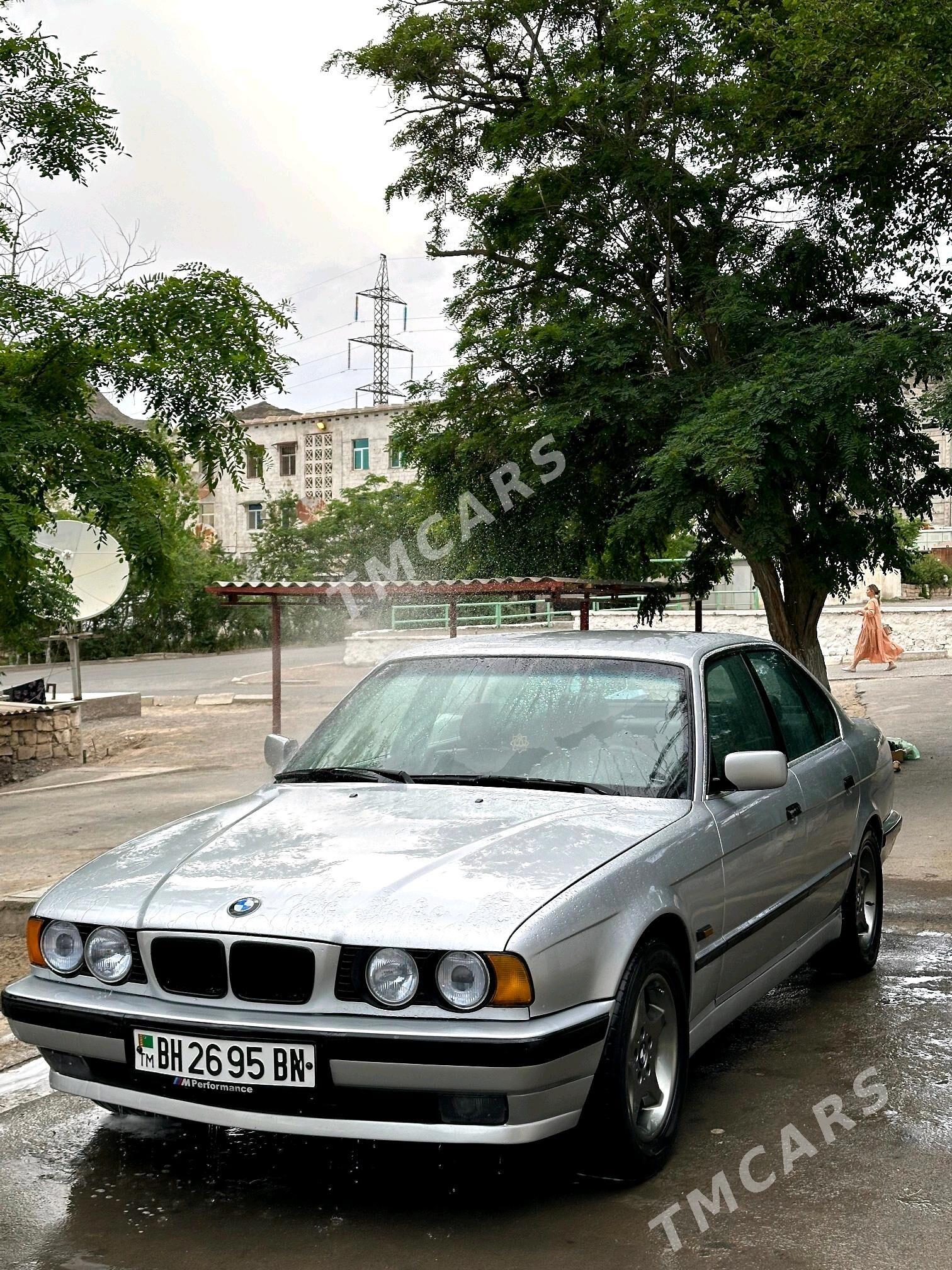 BMW 525 1990 - 70 000 TMT - Türkmenbaşy - img 3