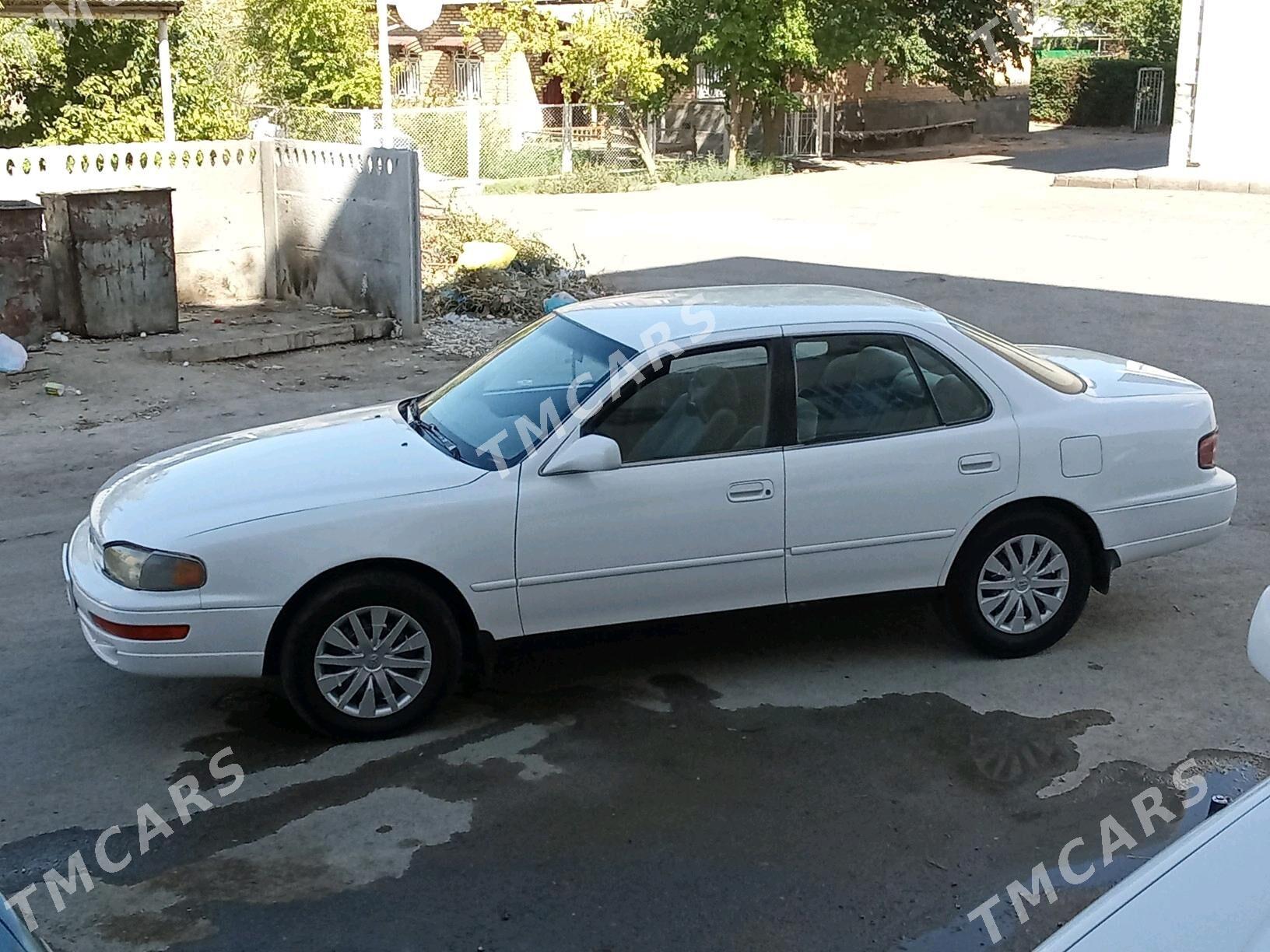 Toyota Camry 1993 - 70 000 TMT - Мары - img 5