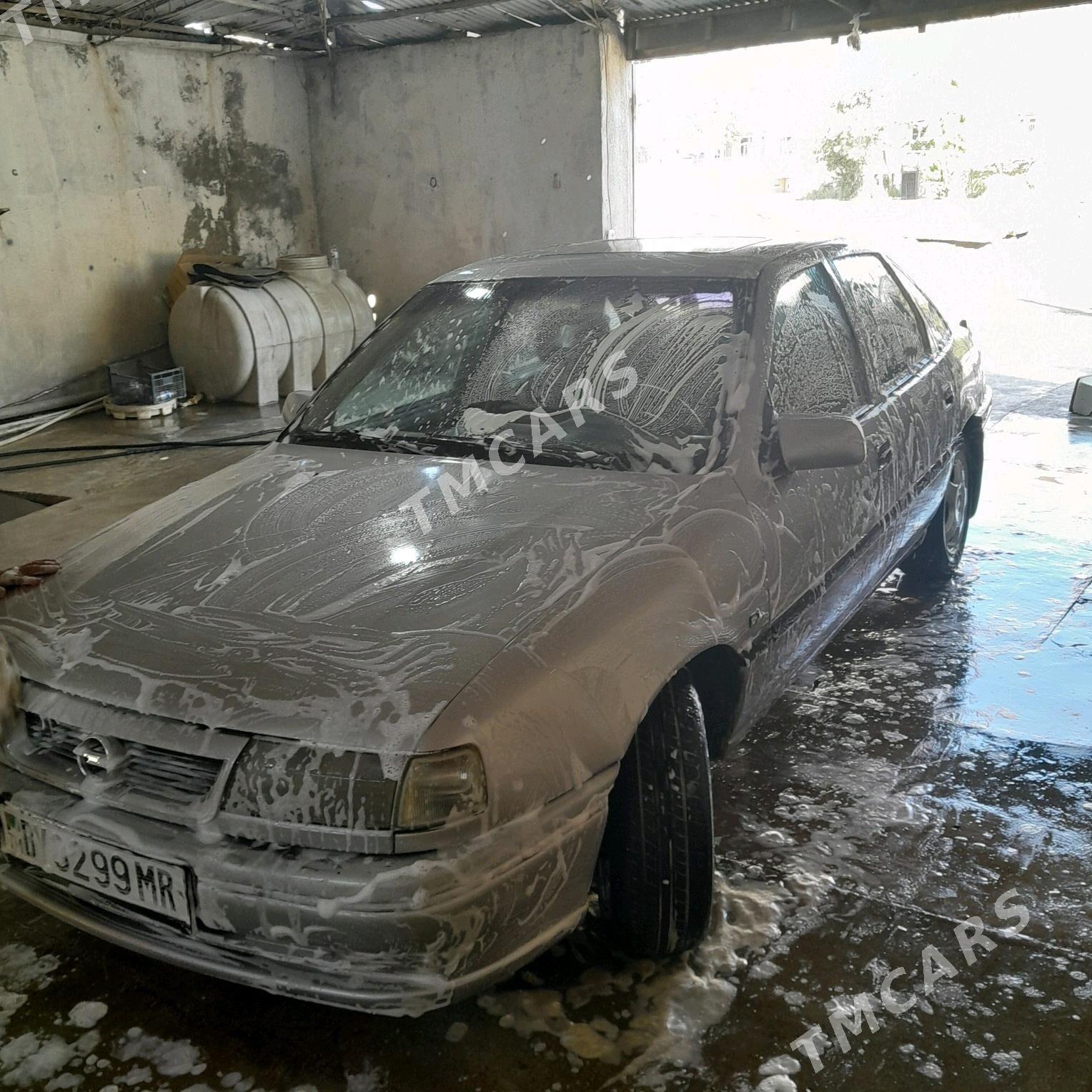 Opel Vectra 1992 - 50 000 TMT - Mary - img 6