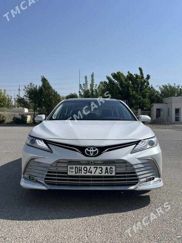 Toyota Camry 2018 - 355 000 TMT - Ашхабад - img 2