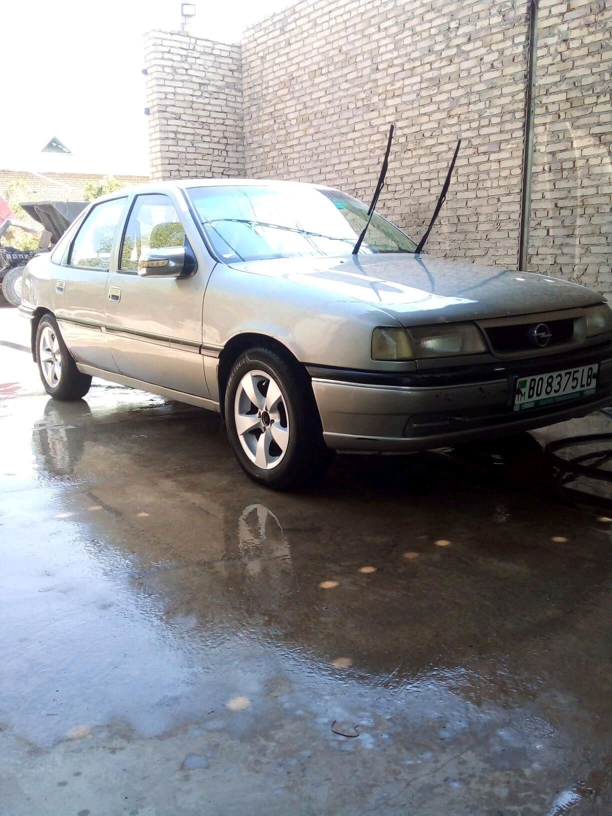 Opel Vectra 1995 - 30 000 TMT - Sakar - img 2