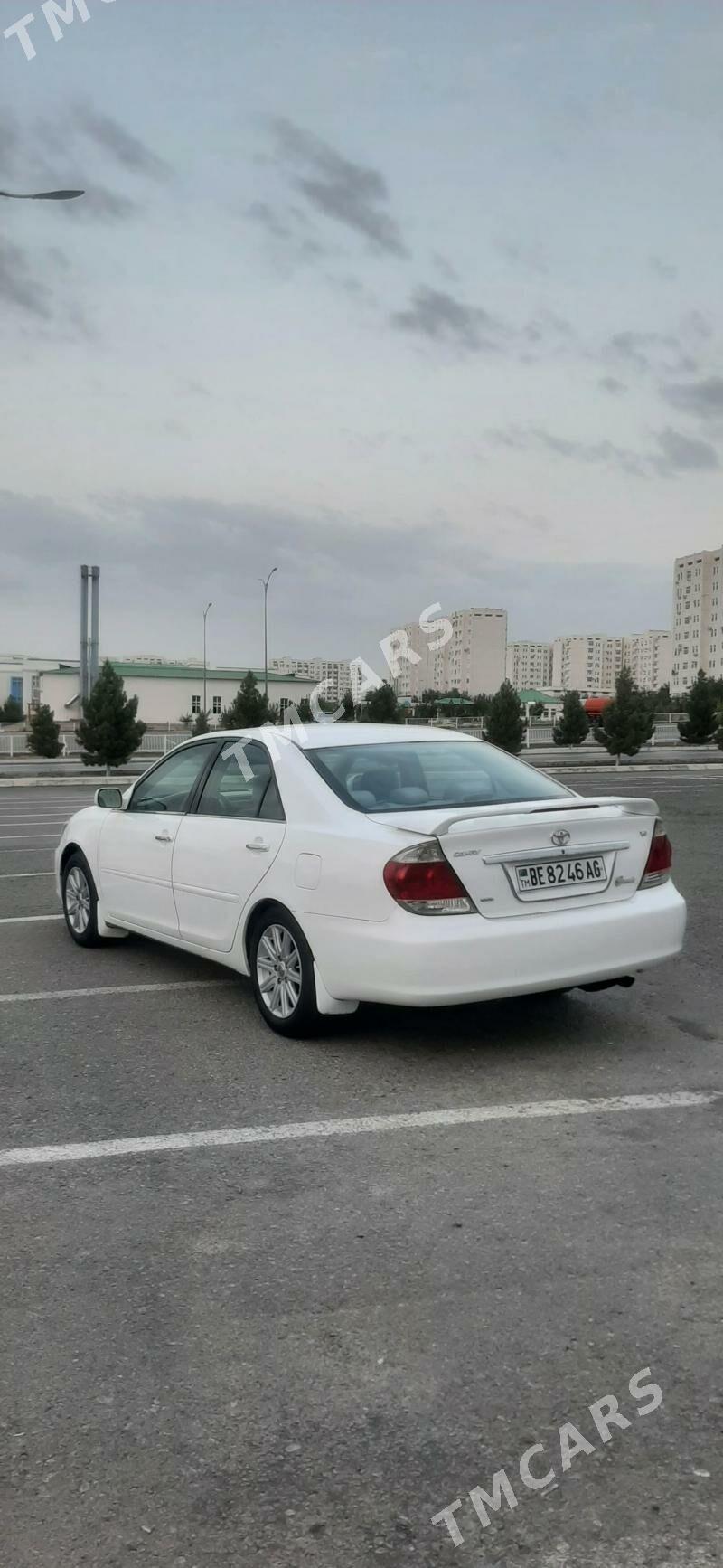 Toyota Camry 2005 - 137 000 TMT - Мир 2 - img 3