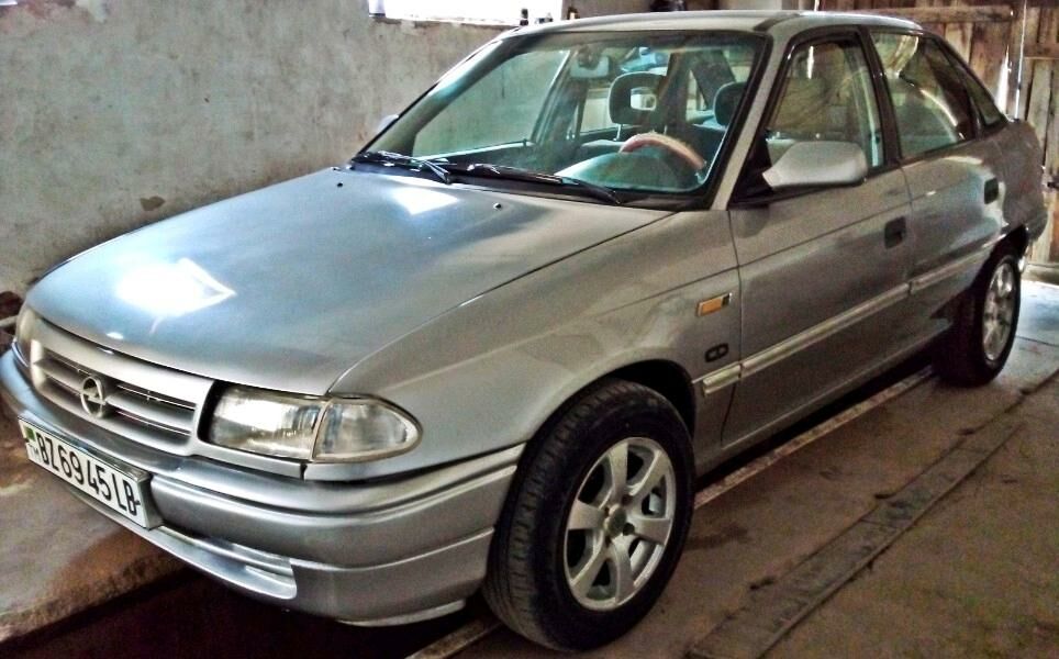 Opel Astra 1993 - 32 000 TMT - Дарганата - img 4