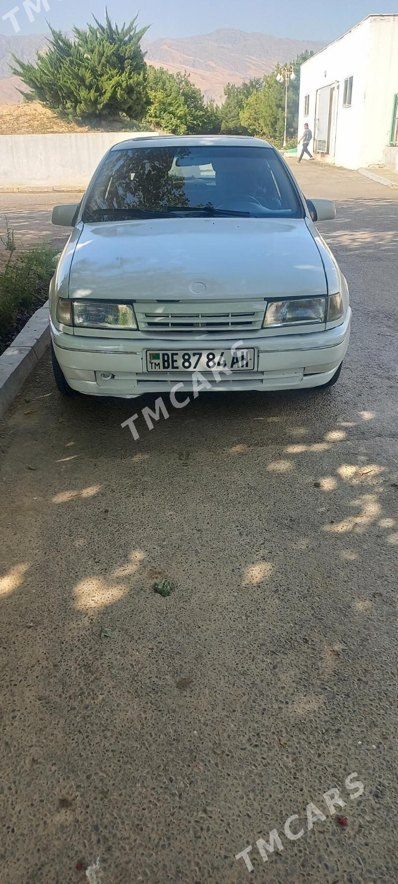 Opel Vectra 1991 - 26 000 TMT - Бахарден - img 6